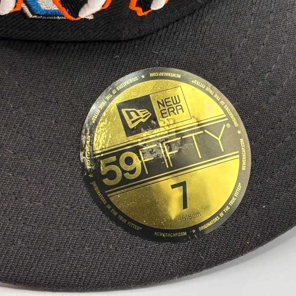 Florida Marlins MLB New Era 59Fifty On-field Fitted Hat Size 7 - Black Graffiti